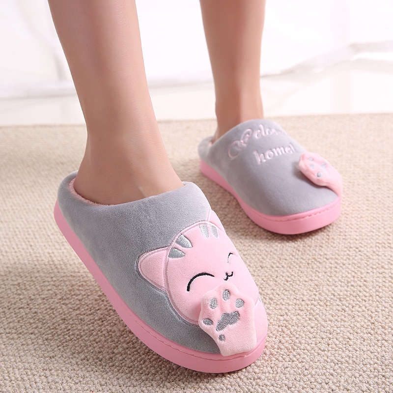 Women`s Winter Non-Slip Soft Slippers