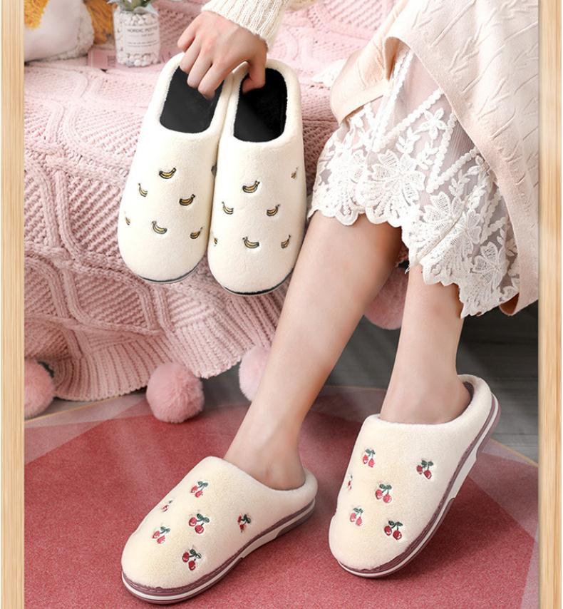 Anti-Slip Berry Patterned Warm Plush Slippers