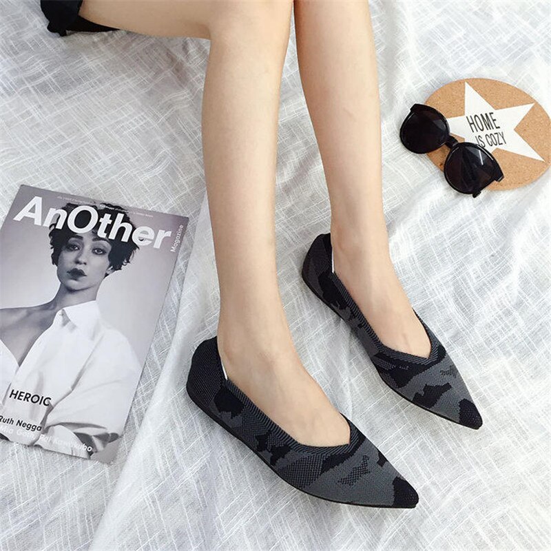 Women's Breathable Knit Pointed Summer Shoes