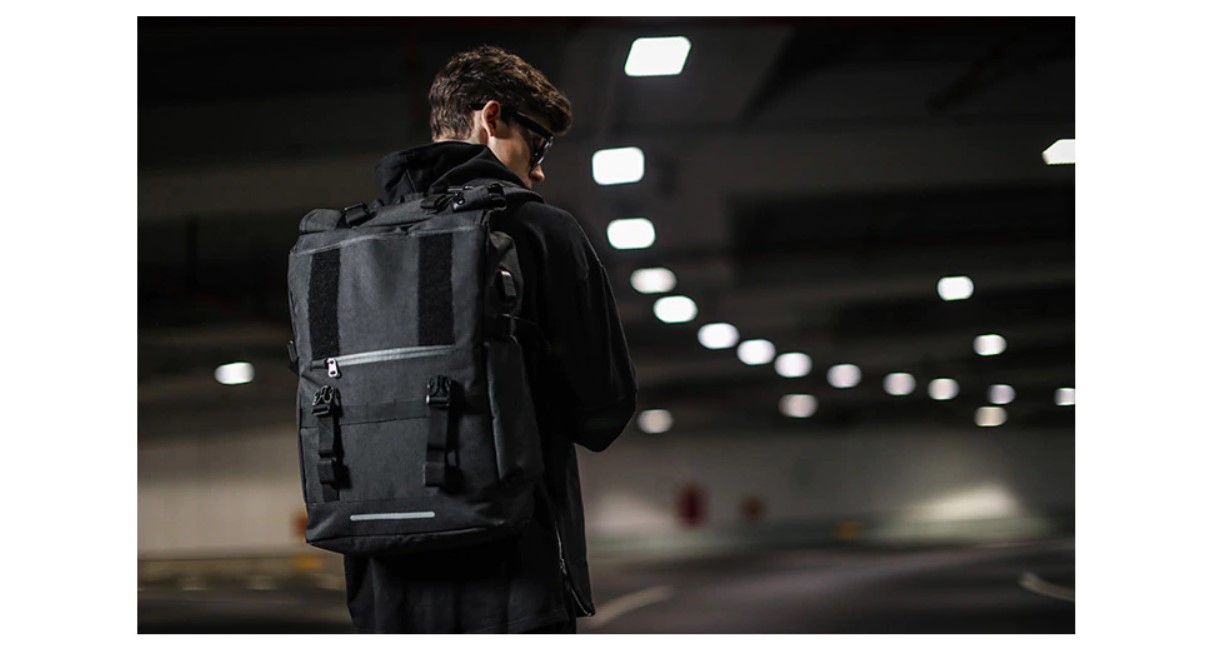 Men's Reflective Detail Roll Top USB Backpack