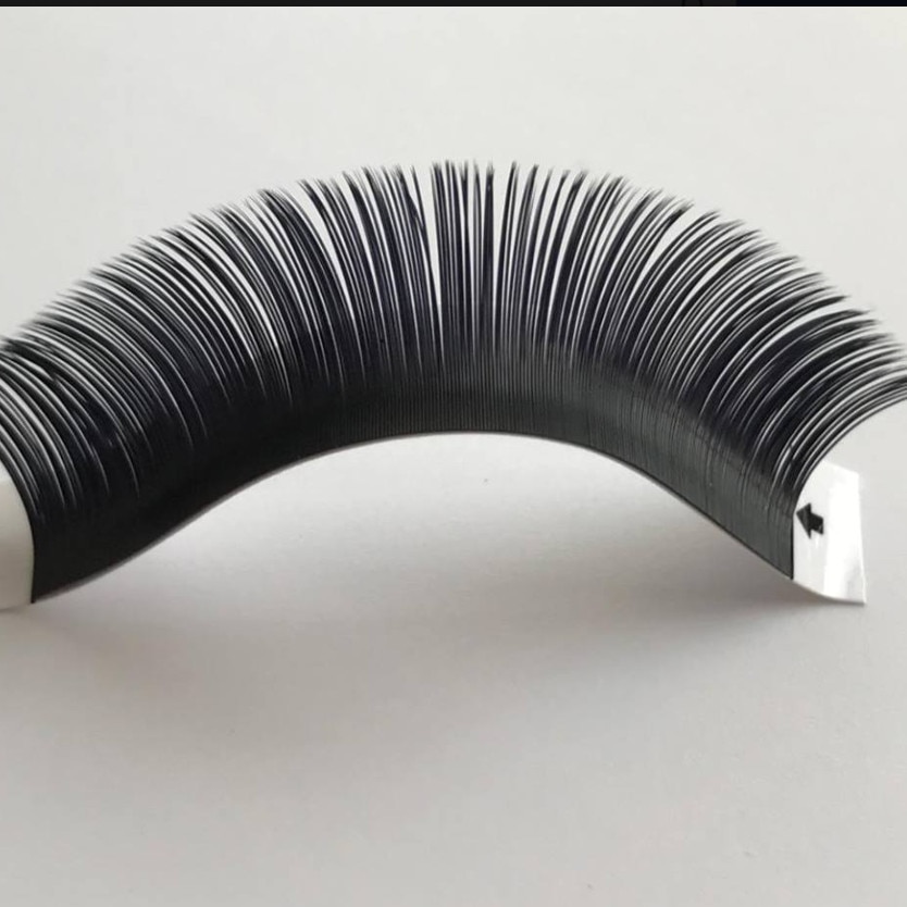 Ellipse Flat Matte Eyelashes Set