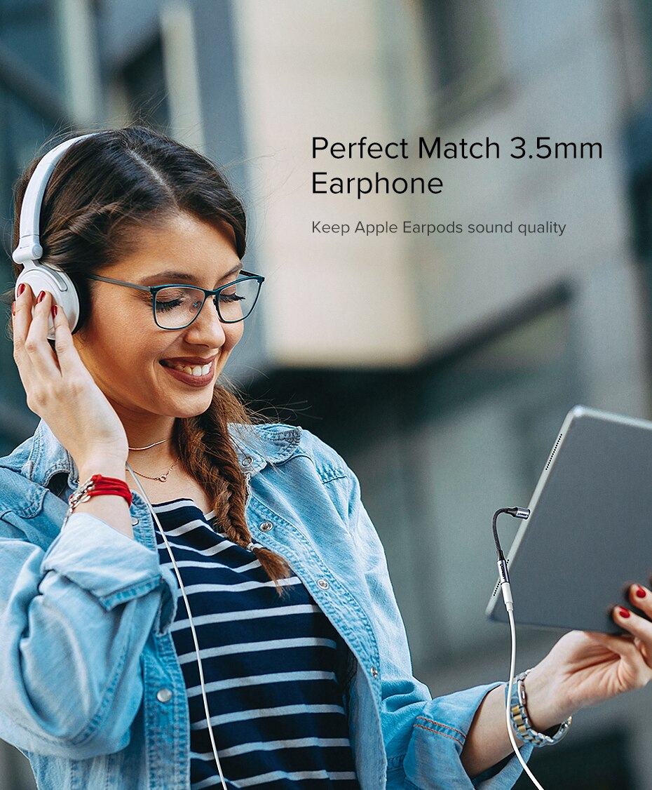 MFi Lightning to 3.5 mm Jack AUX Cable for iPhone MFi Lightning to 3.5 mm Jack AUX Cable for iPhone